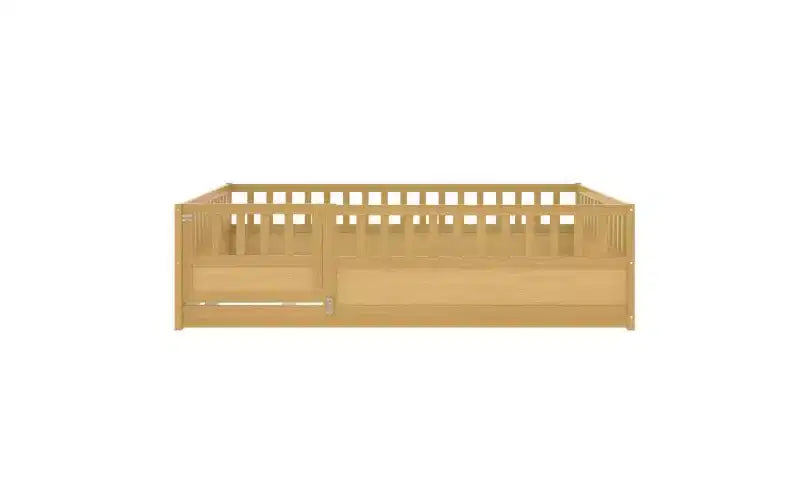 Cadre de lit de bébé à côtés rabattables pour enfants, construction monobloc pleine grandeur avec barrières de sécurité et porte extra-hautes, base à lattes en bois naturel
