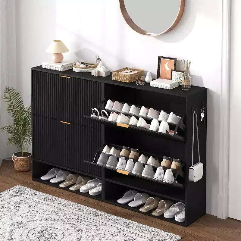 Meuble à chaussures fin de style moderne du milieu du siècle, organiseur d'entrée à tiroir basculant avec séparateurs et crochets réglables