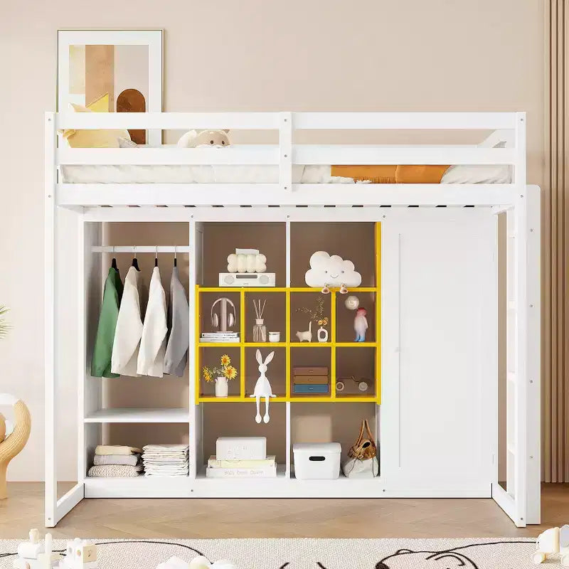 Lit mezzanine en bois avec armoire, étagères et placard