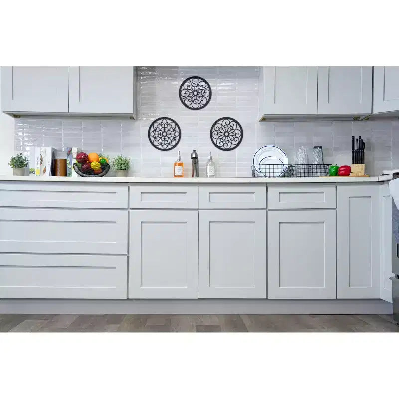 Meuble bas de cuisine Shaker 24 L x 42 H x 12 P, cadre en bois massif, peinture à base d'eau à faible teneur en COV, amortisseurs de porte, prêt à assembler, gris tourterelle