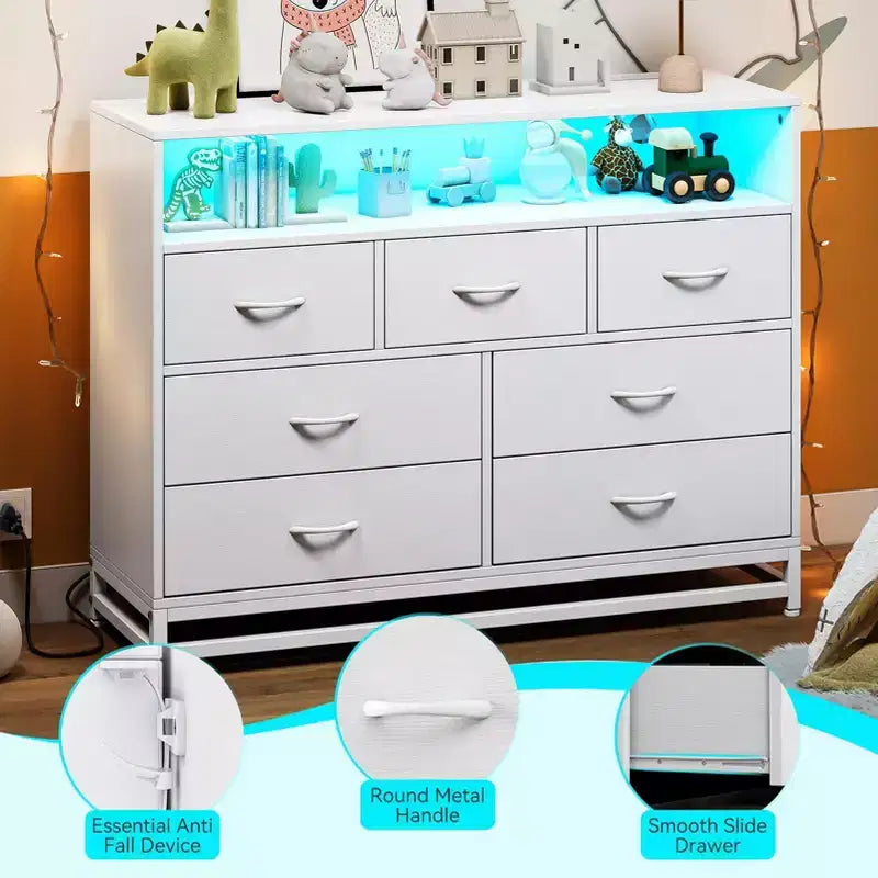 Commode de chambre, commode TV en bois noir 7 tiroirs avec station de charge et lumières, rangement moderne grande capacité
